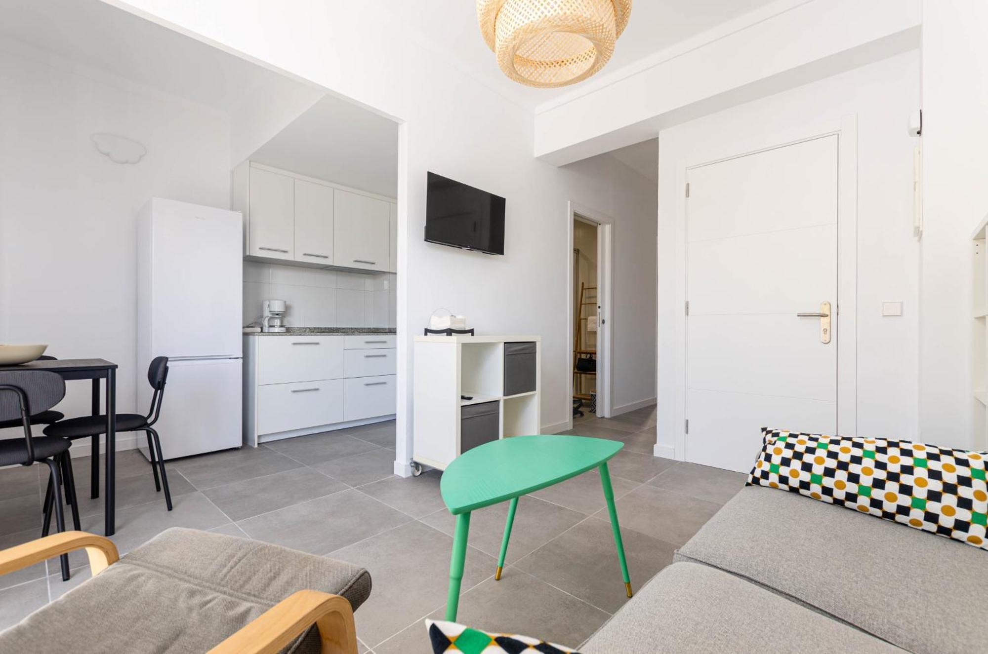 Yourhouse Monges Apartment With Balcony カン・ピカフォルト エクステリア 写真