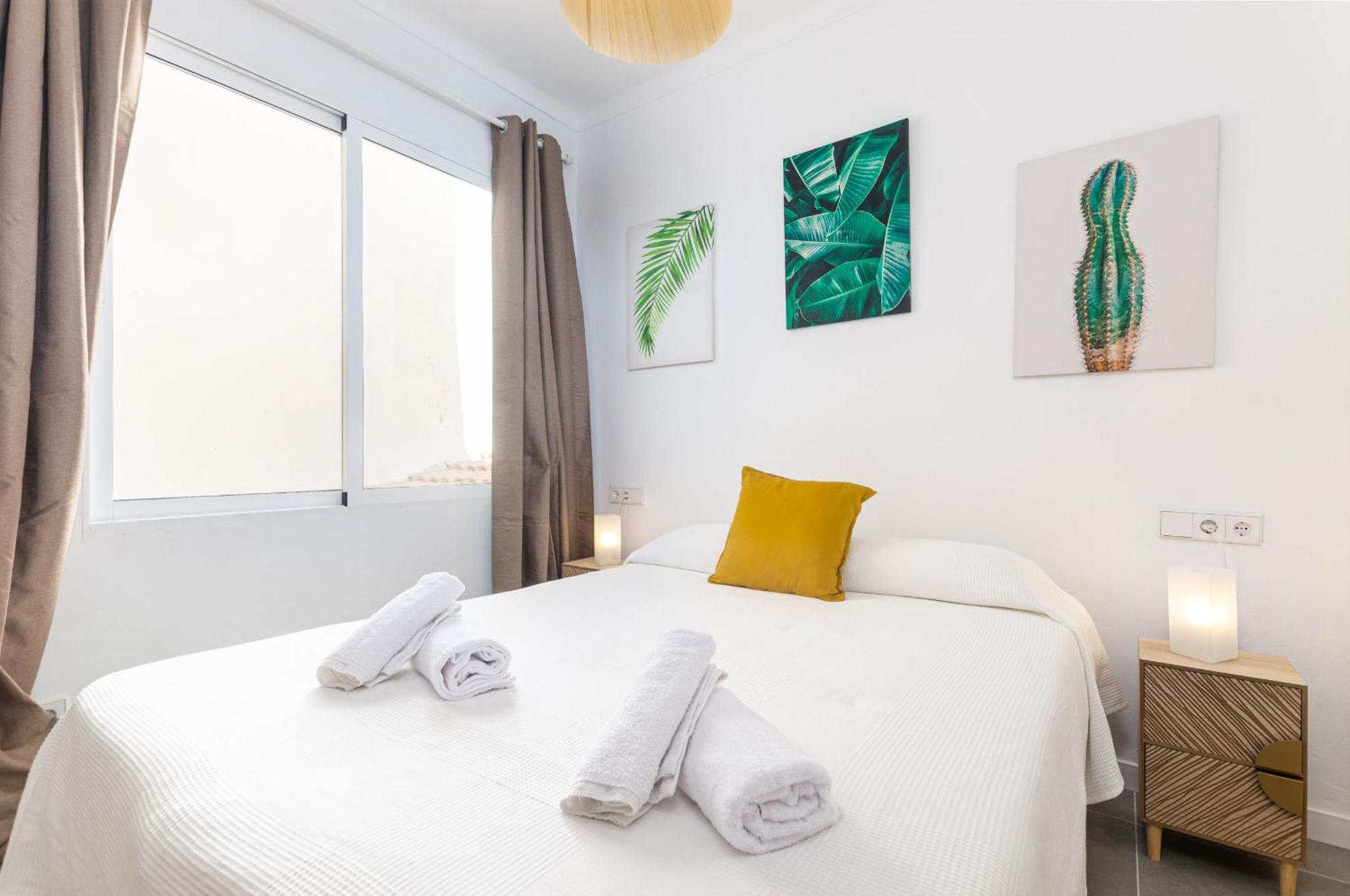 Yourhouse Monges Apartment With Balcony カン・ピカフォルト エクステリア 写真